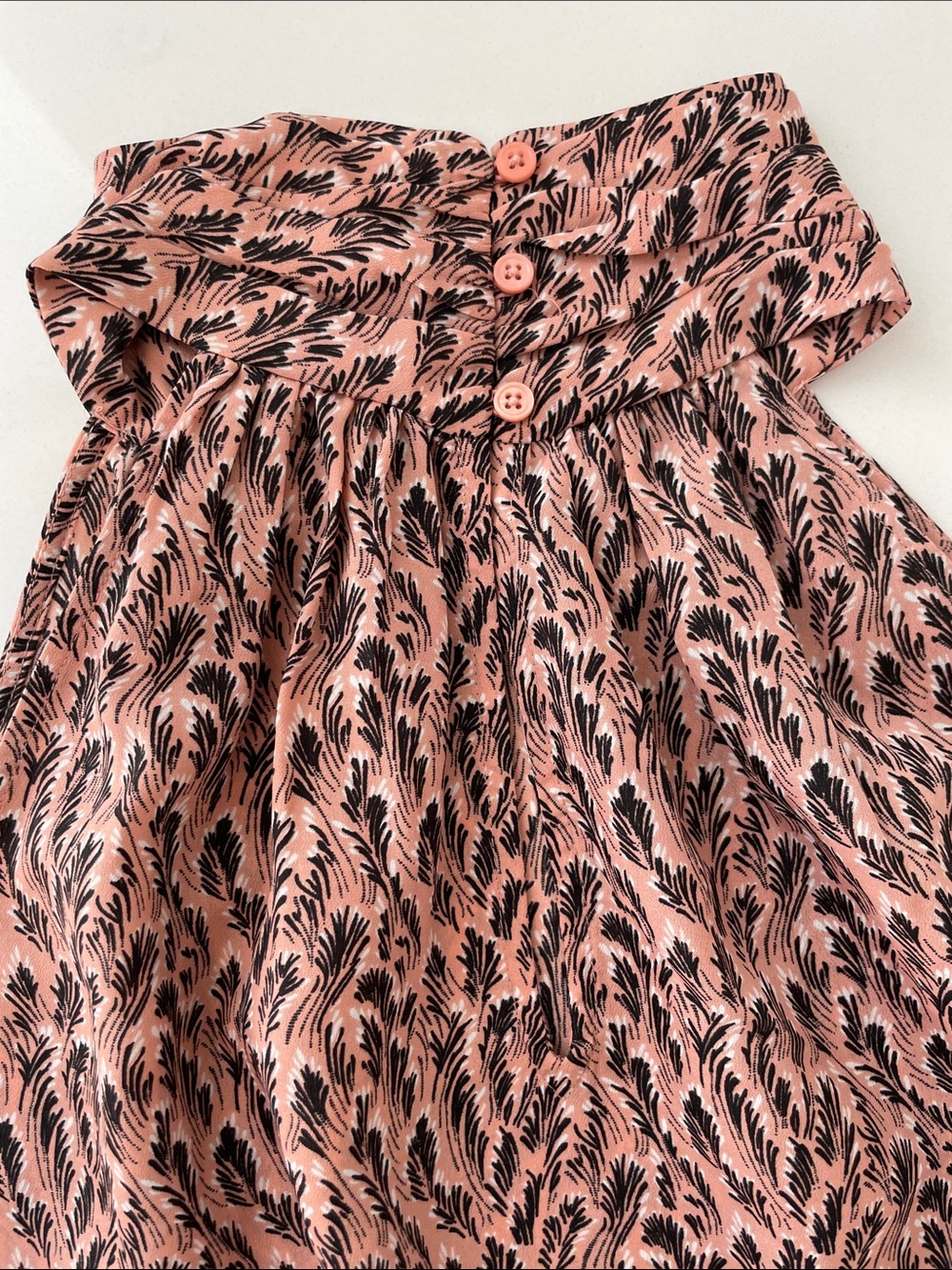 Joie Pink and Black Printed Halter Blouse • XS - Picture 5 of 12
